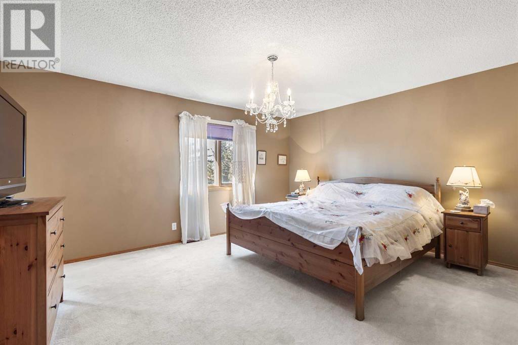 122 Hampstead Close Nw, Calgary, Alberta  T3A 5J1 - Photo 19 - A2204264