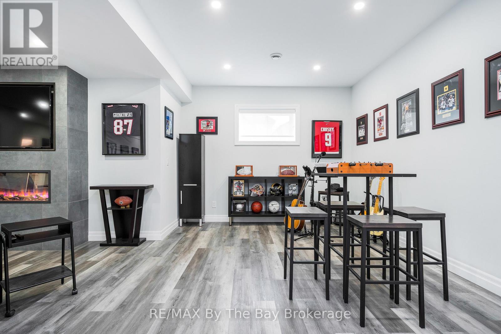 28 Cristiano Avenue, Wasaga Beach, Ontario  L9Z 0H2 - Photo 31 - S12082799