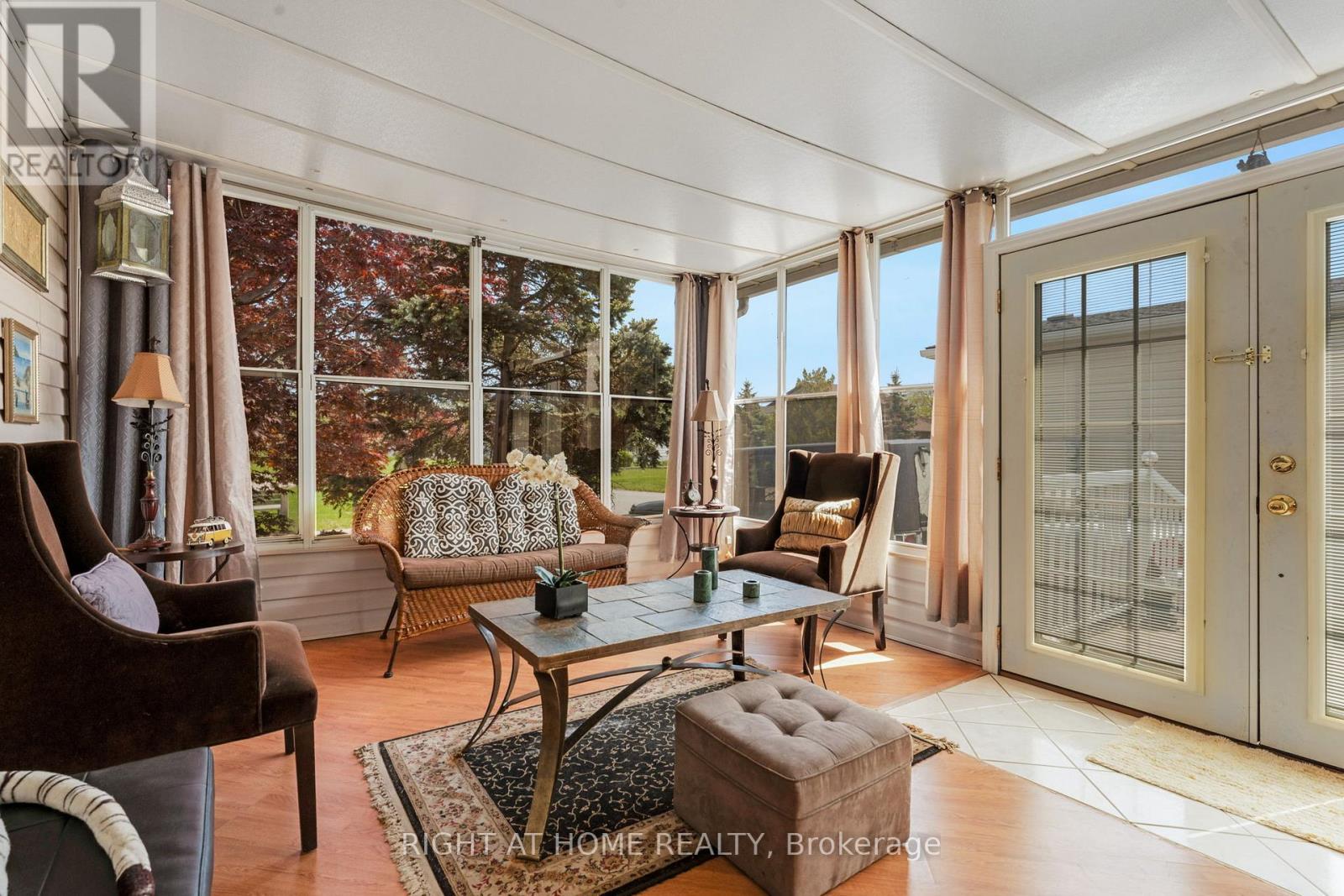 Property at 8 - 3033 TOWNLINE ROAD image 4