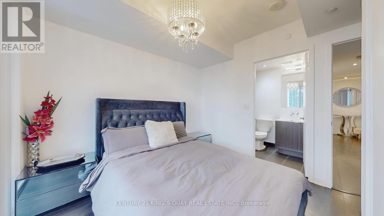 4204 - 88 Harbour Street, Toronto, Ontario  M5J 1B7 - Photo 20 - C12097189