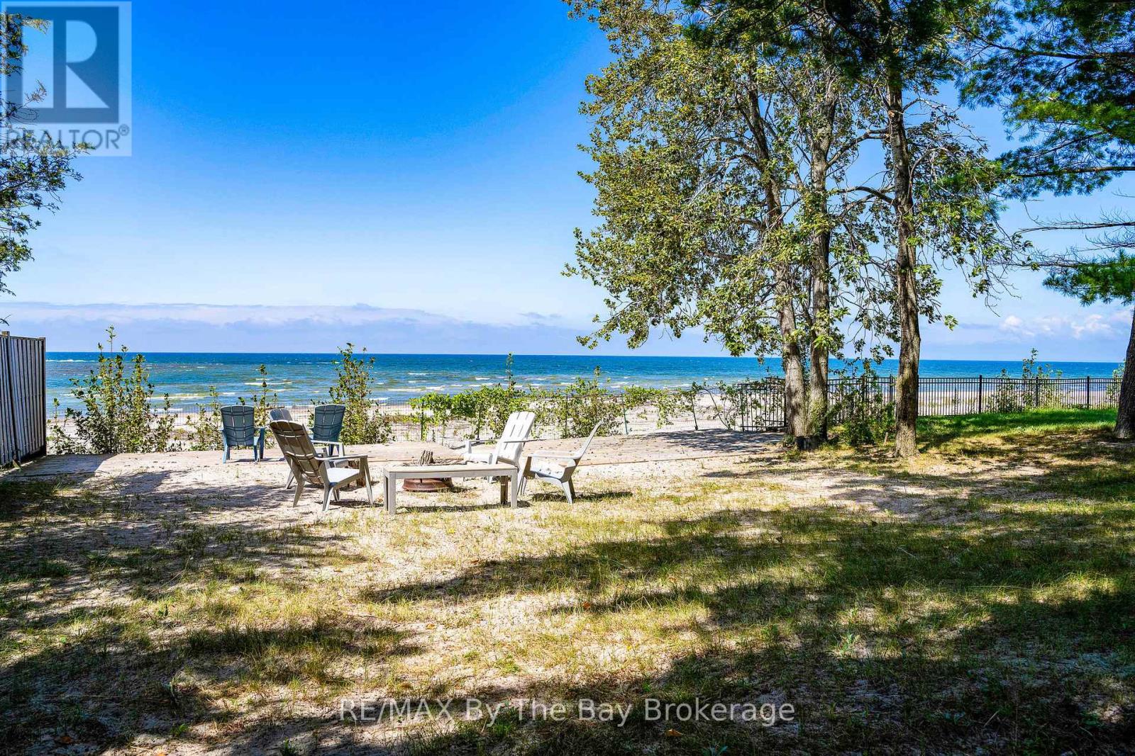 Property at 156 SANTOS LANE image 5