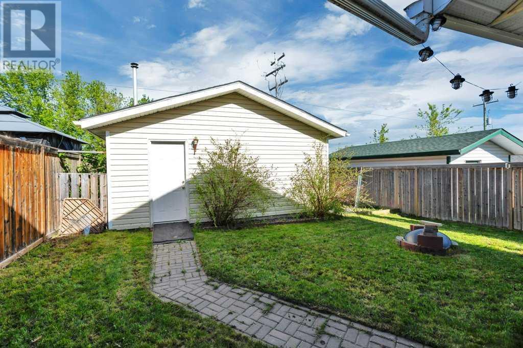 40 Country Ridge Close, Lacombe, Alberta  T4L 2H1 - Photo 43 - A2223794