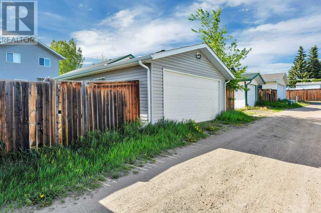 40 Country Ridge Close, Lacombe, Alberta  T4L 2H1 - Photo 45 - A2223794
