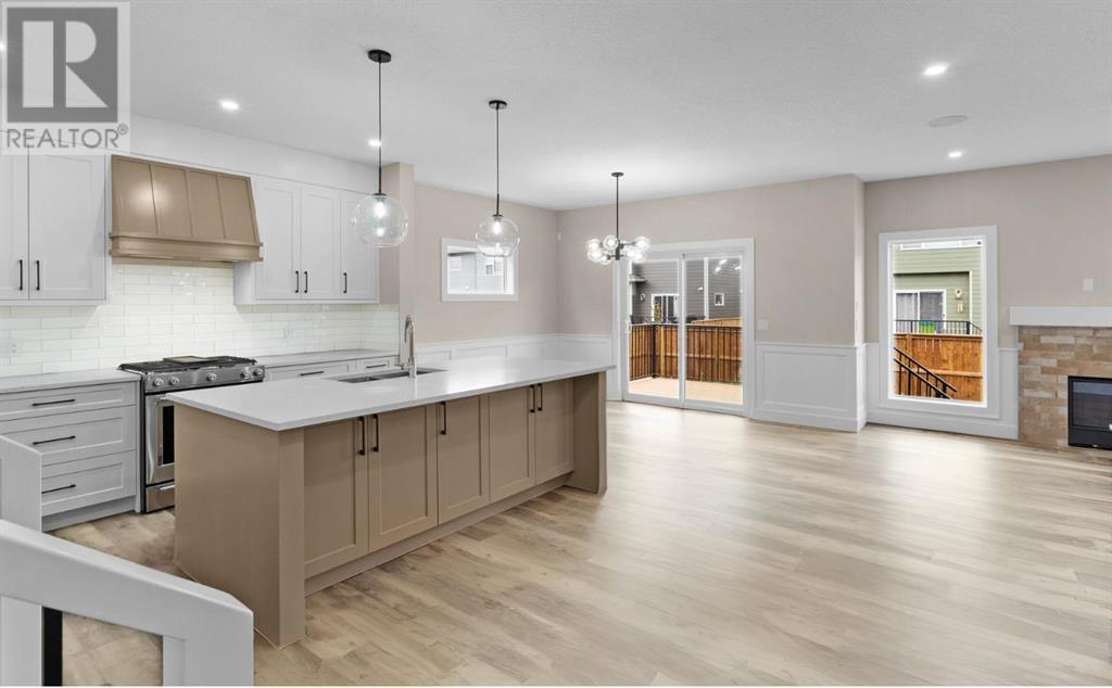 706 Mandalay Boulevard, Carstairs, Alberta  T0M 0N0 - Photo 2 - A2222462
