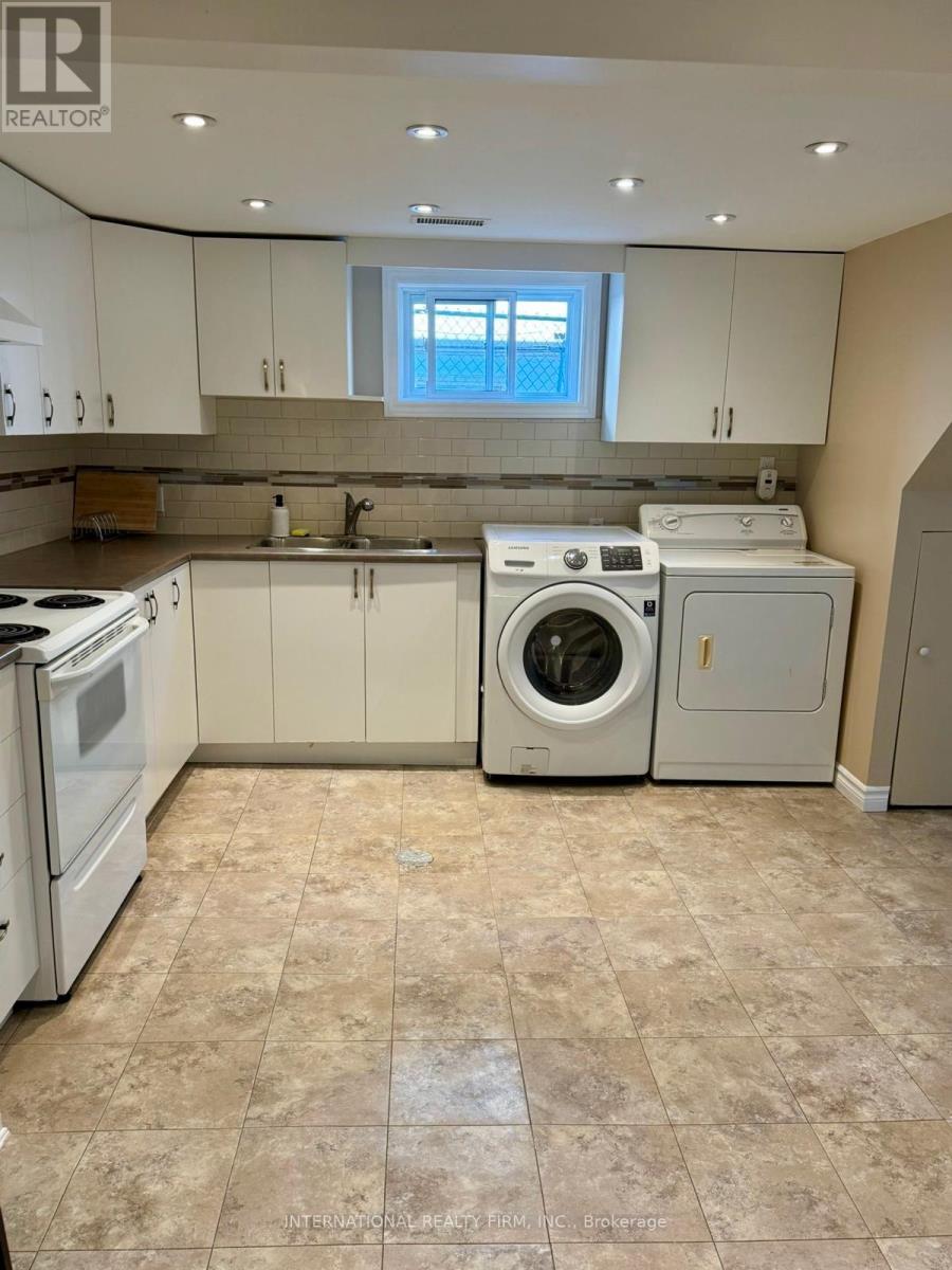 Bsmt - 77 Elise Terrace, Toronto, Ontario  M2R 2W9 - Photo 10 - C12172167