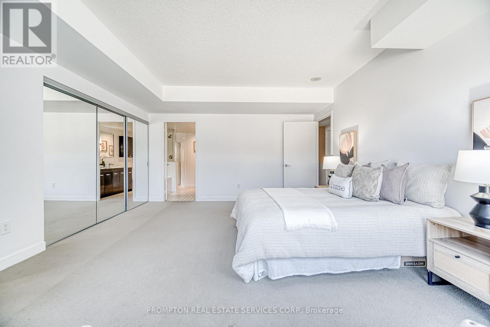 Th06 - 19 Singer Court, Toronto, Ontario  M2K 0B2 - Photo 27 - C12172168