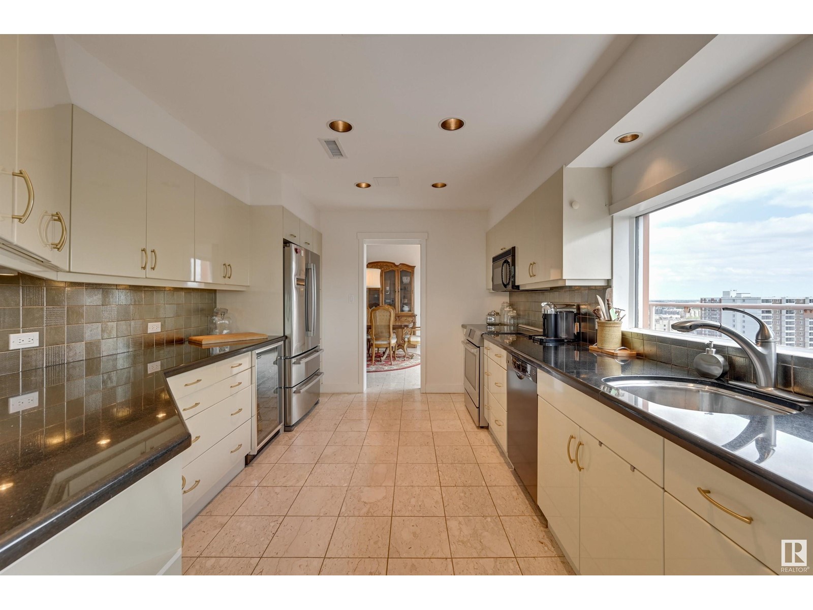Property at #1701 10010 119 ST NW image 3