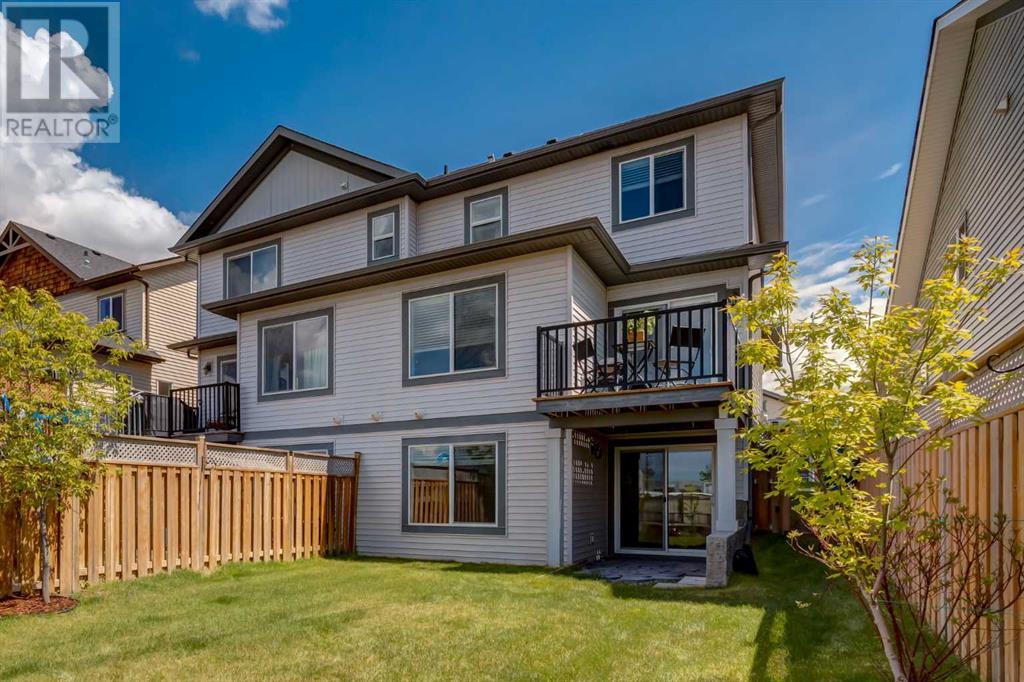 251 Kingsbridge Road Se, Airdrie, Alberta  T4A 0M4 - Photo 2 - A2224241