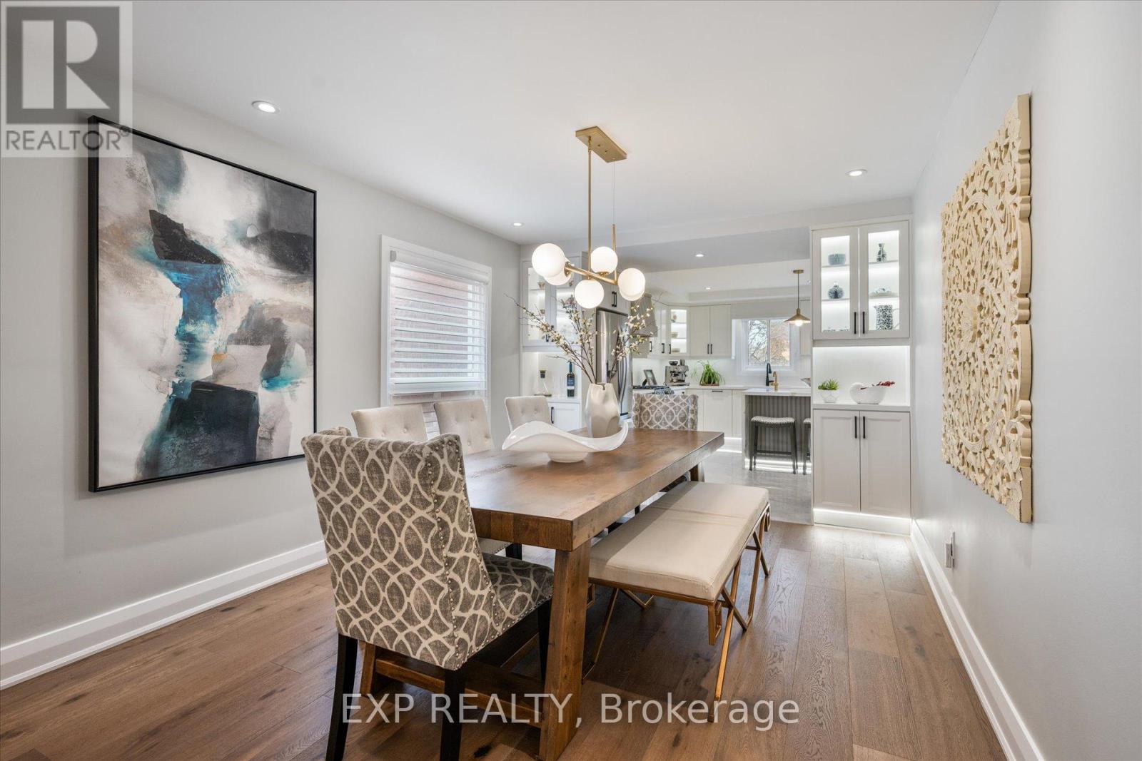 10 Stratford Drive, Richmond Hill, Ontario  L4B 1V7 - Photo 8 - N12120422