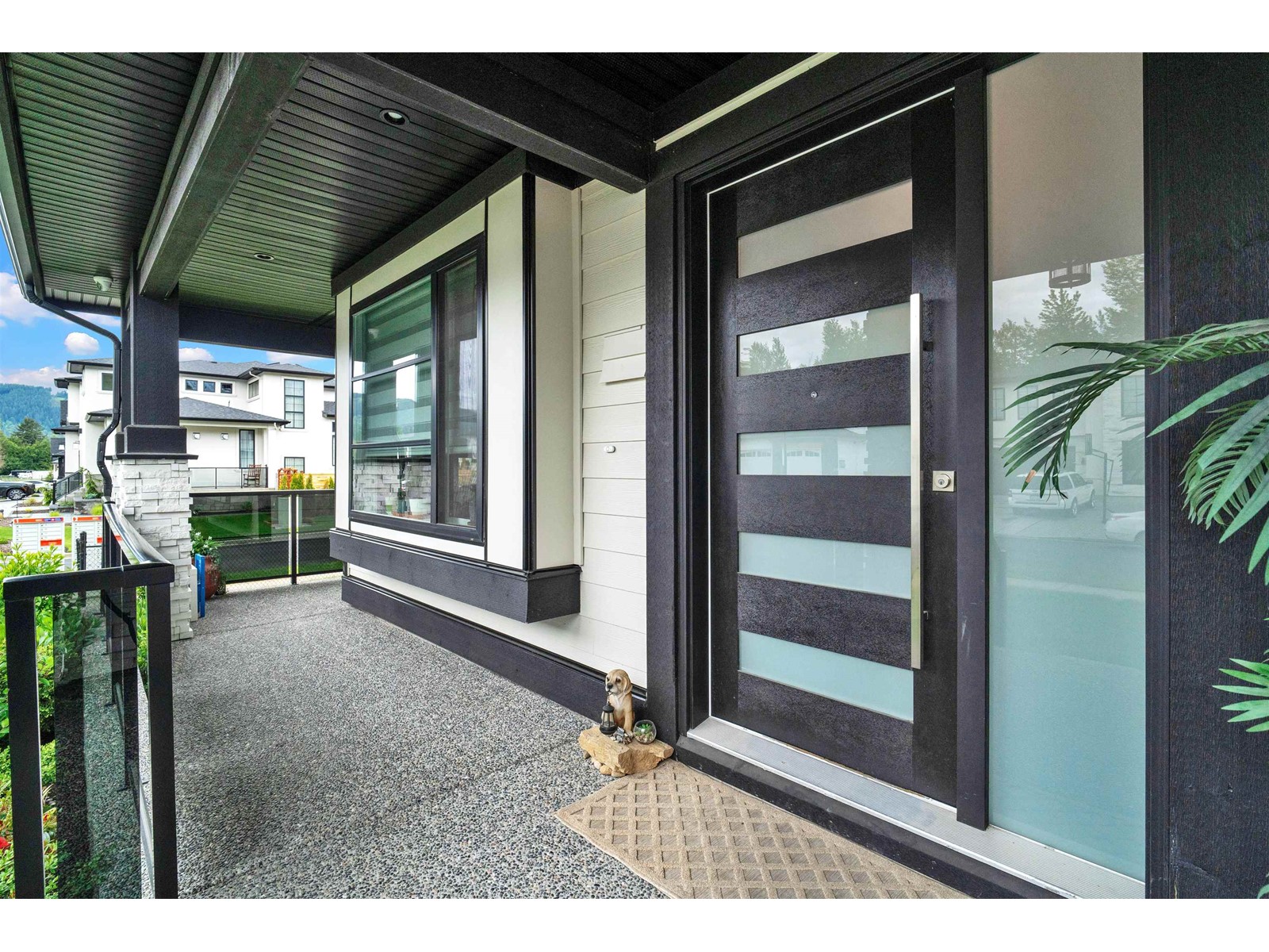 Property at 8726 CLEVEN DRIVE image 4