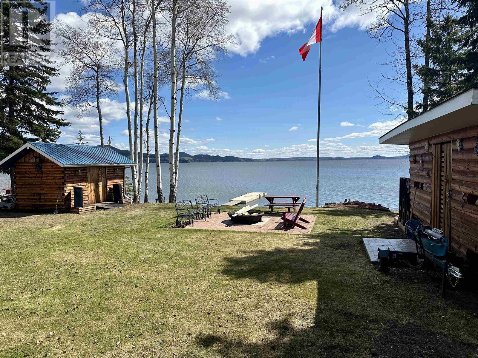 8415 Peterson Road, Fraser Lake, British Columbia  V0J 1S0 - Photo 9 - R2997877