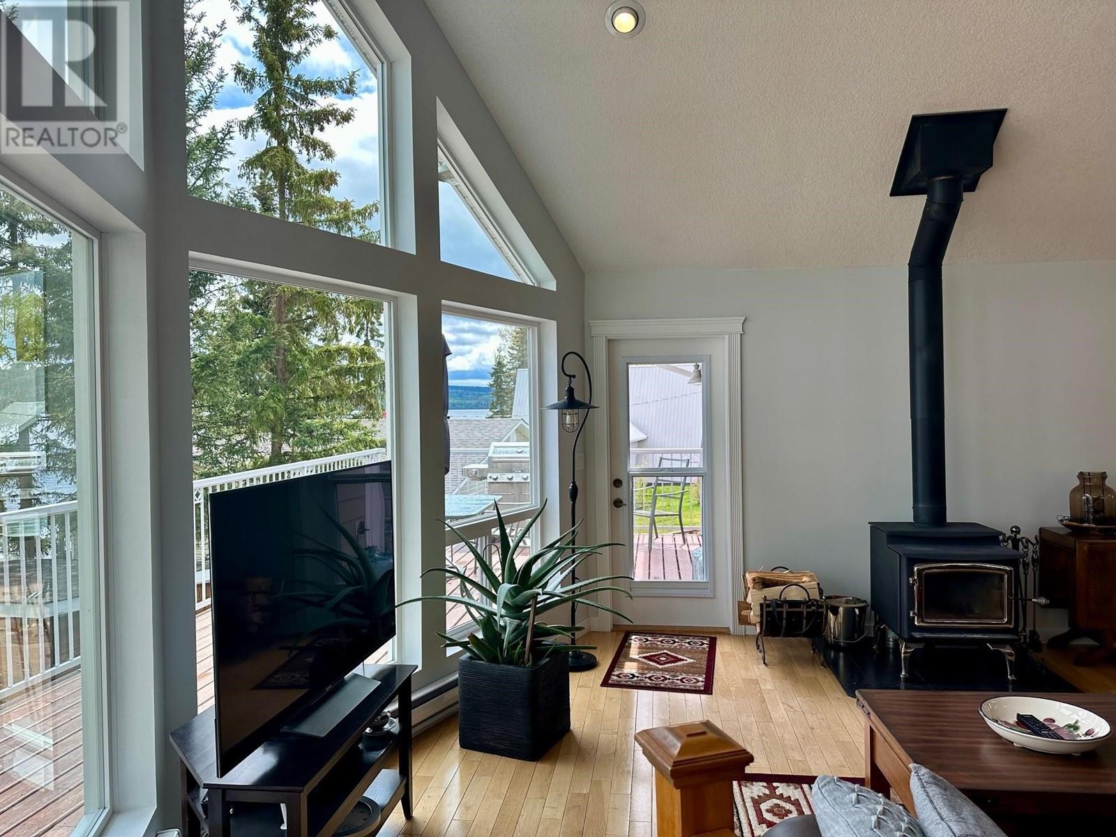 8415 Peterson Road, Fraser Lake, British Columbia  V0J 1S0 - Photo 29 - R2997877