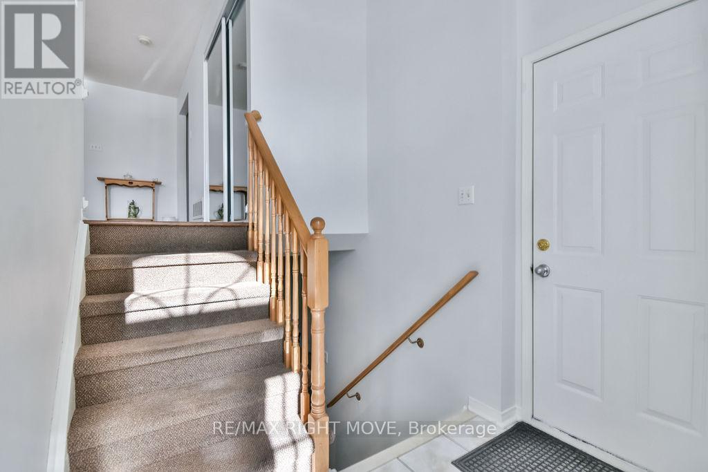 203 Dyer Drive, Wasaga Beach, Ontario  L9Z 1L9 - Photo 3 - S12172181