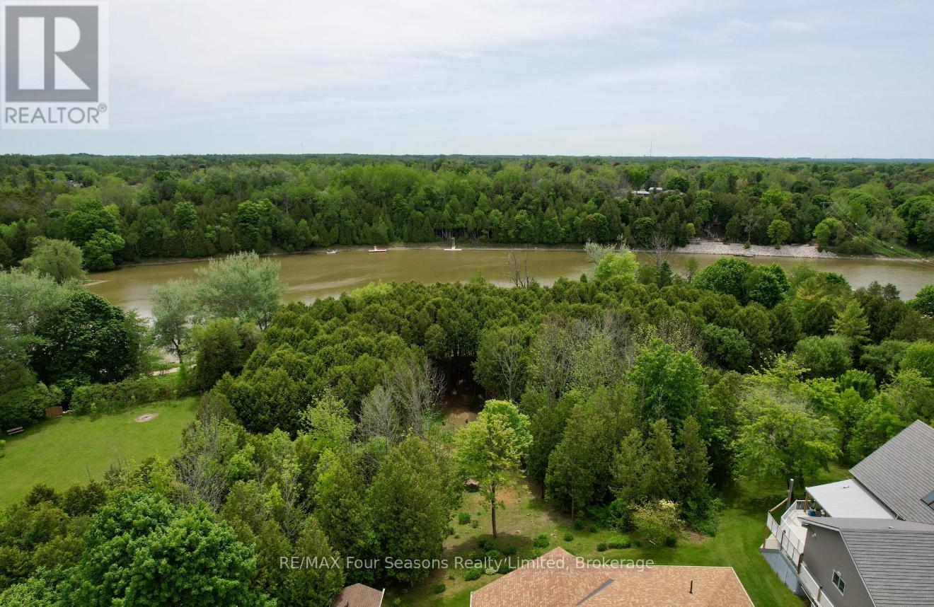 229 S Rankin Street, Saugeen Shores, Ontario  N0H 2L0 - Photo 8 - X12062589