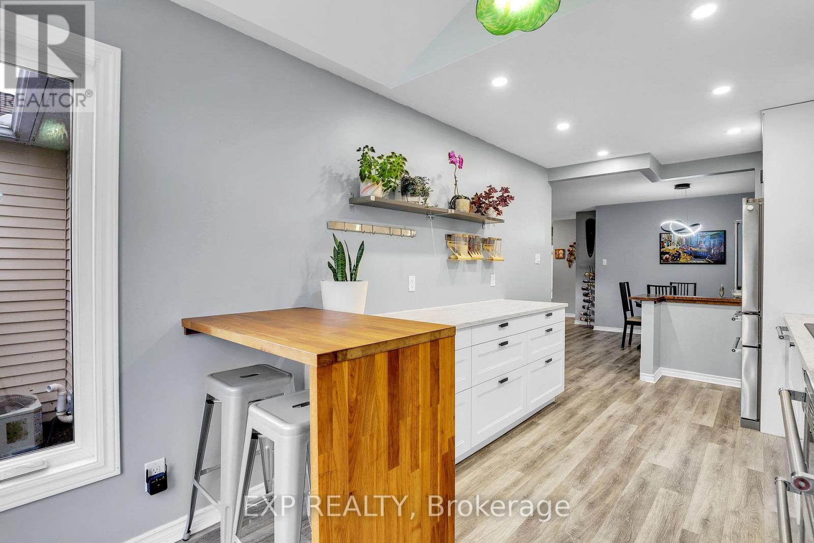 112 Claiborne Way, Ottawa, Ontario  K1E 3V9 - Photo 14 - X12172198