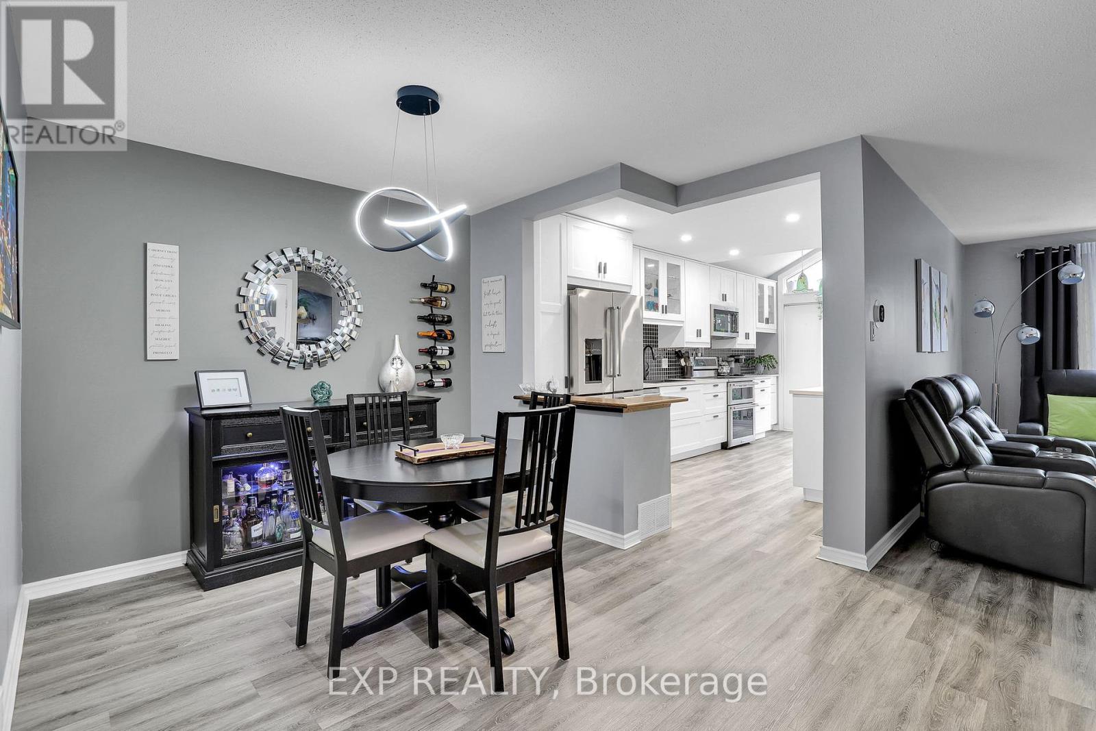 112 Claiborne Way, Ottawa, Ontario  K1E 3V9 - Photo 8 - X12172198