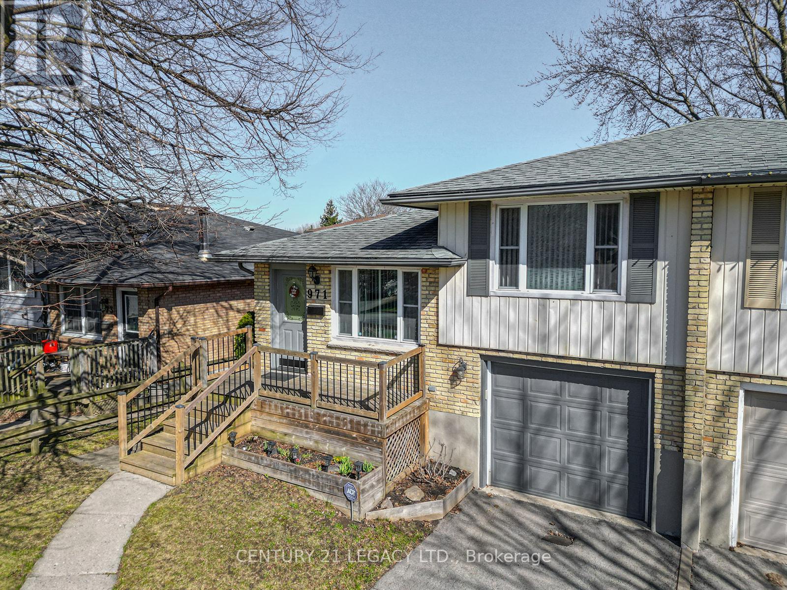 Photo 43 of 47 for 971 Eagle Crescent