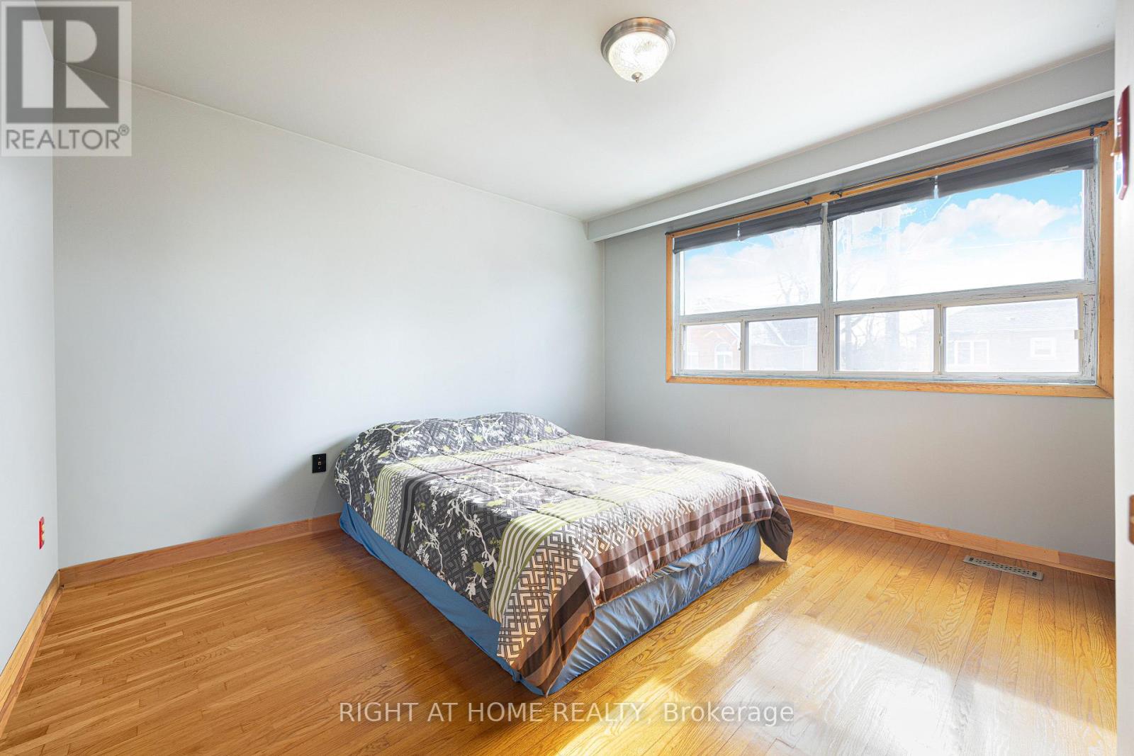 56 John Street, Toronto (Weston), Ontario  M9N 1J7 - Photo 18 - W12070655