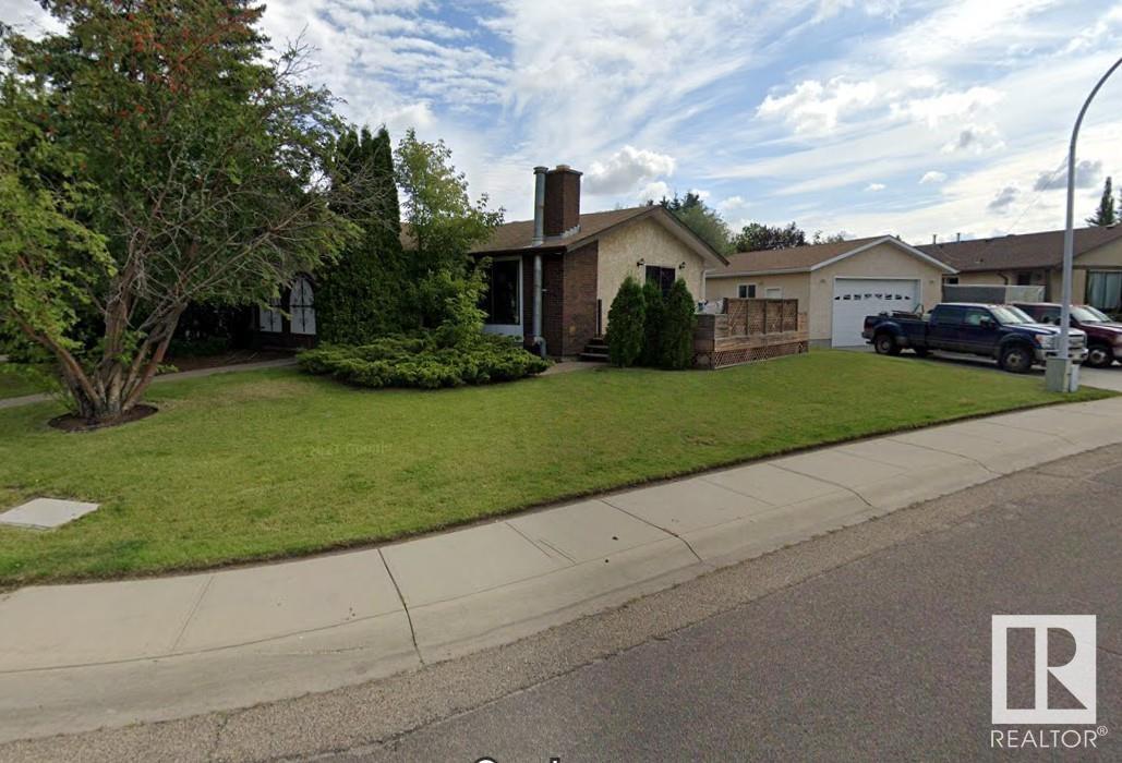 Property at 14139 30 ST NW image 1
