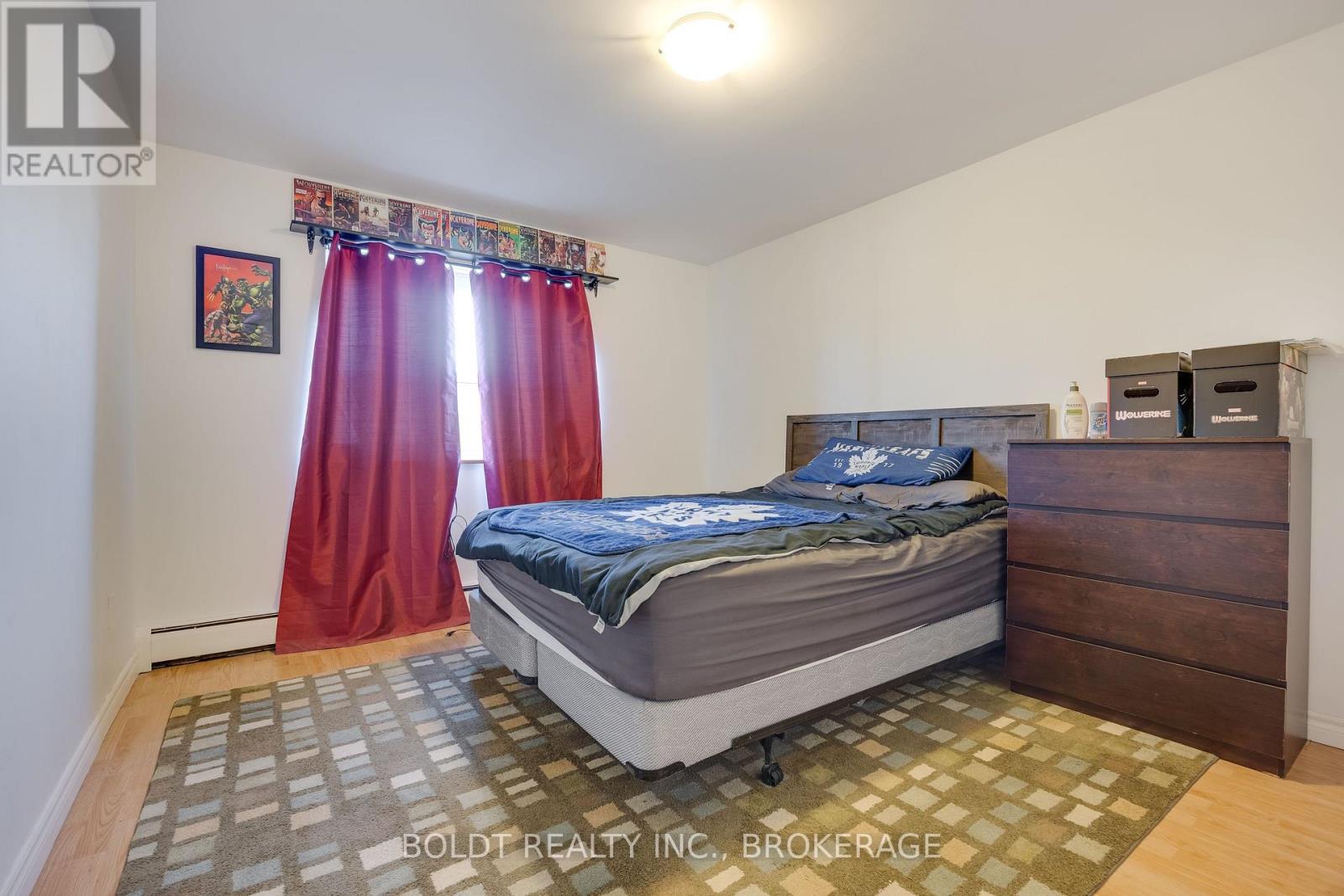 201 - 242 Oakdale Avenue, St. Catharines, Ontario  L2P 3K5 - Photo 10 - X12172207