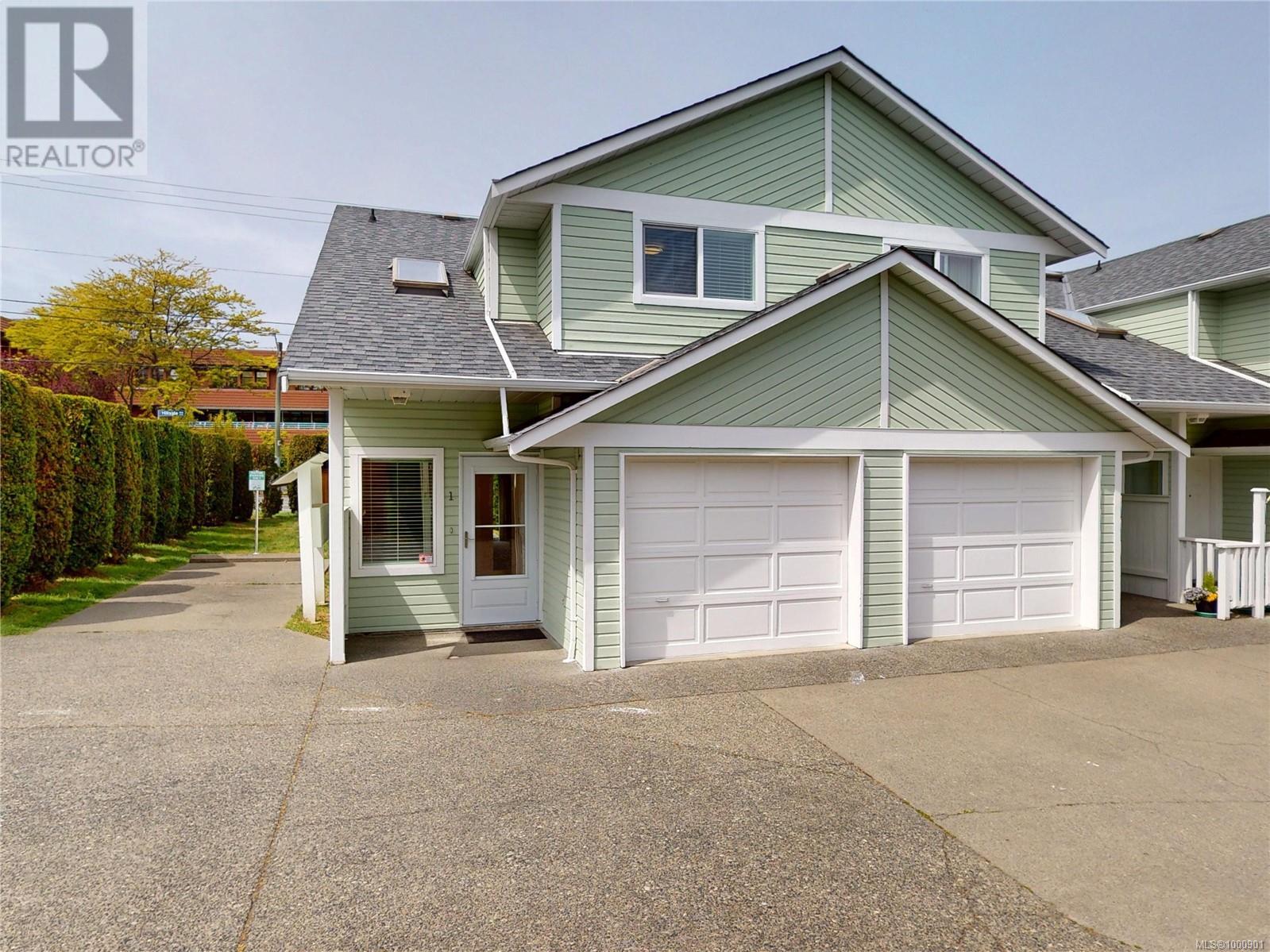 1 1441 Hillside Ave, Victoria, British Columbia  V8T 2B9 - Photo 2 - 1000901
