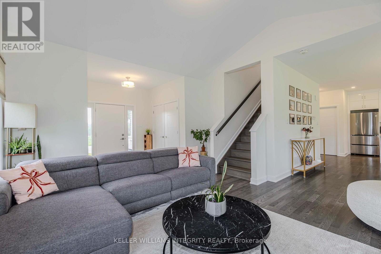 114 Maplestone Drive, North Grenville, Ontario  K0G 1J0 - Photo 10 - X12172212