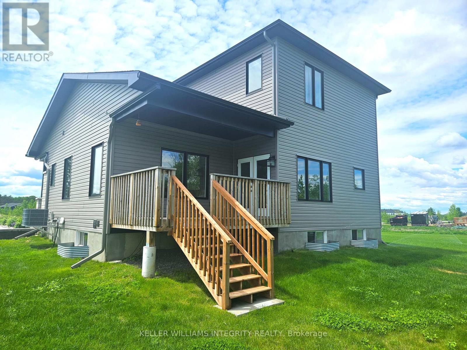 114 Maplestone Drive, North Grenville, Ontario  K0G 1J0 - Photo 2 - X12172212