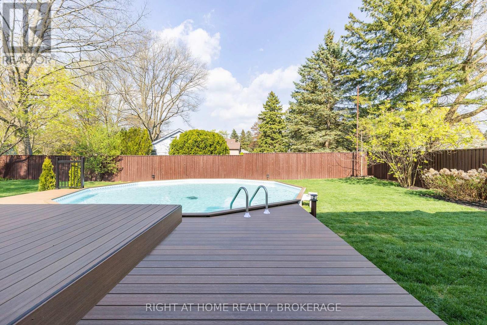 347 Mapledene Drive, Hamilton (Ancaster), Ontario  L9G 2K3 - Photo 32 - X12172203
