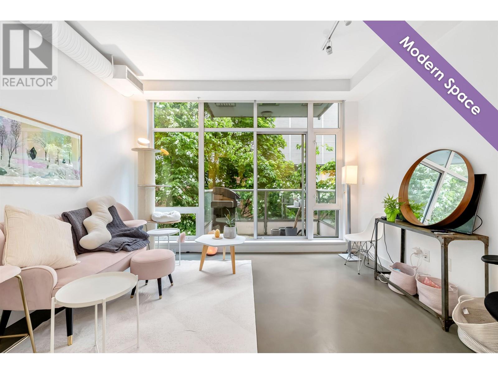 226 108 E 1ST AVENUE, vancouver, British Columbia V5T0E4