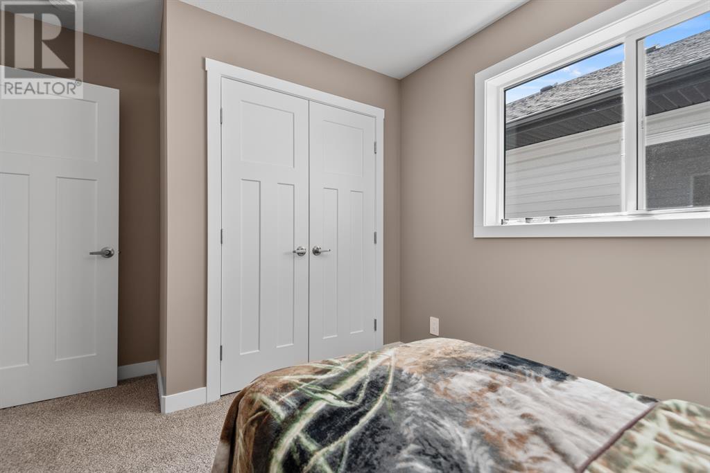 111 Livingston Close, Red Deer, Alberta  T4R 0S9 - Photo 16 - A2210231