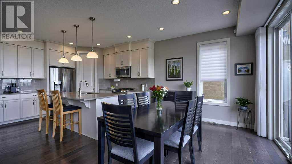 101 Cranarch Common Se, Calgary, Alberta  T3M 1M1 - Photo 8 - A2217055
