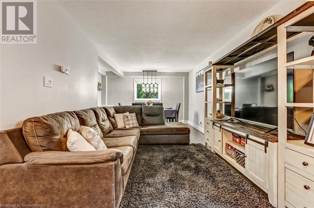 146 Marl Meadow Drive, Kitchener, Ontario  N2R 1L3 - Photo 8 - 40732824