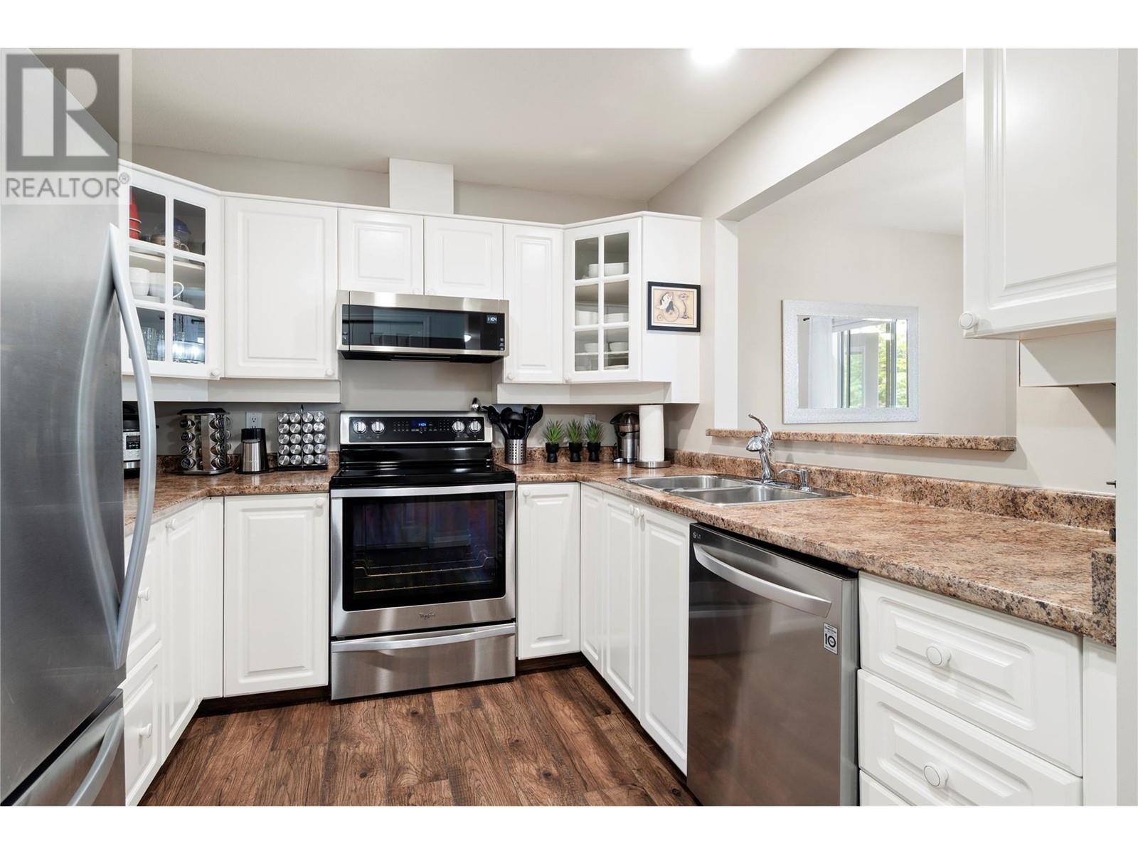 3283 Casorso Road Unit# 202, Kelowna, BC V1W3L6