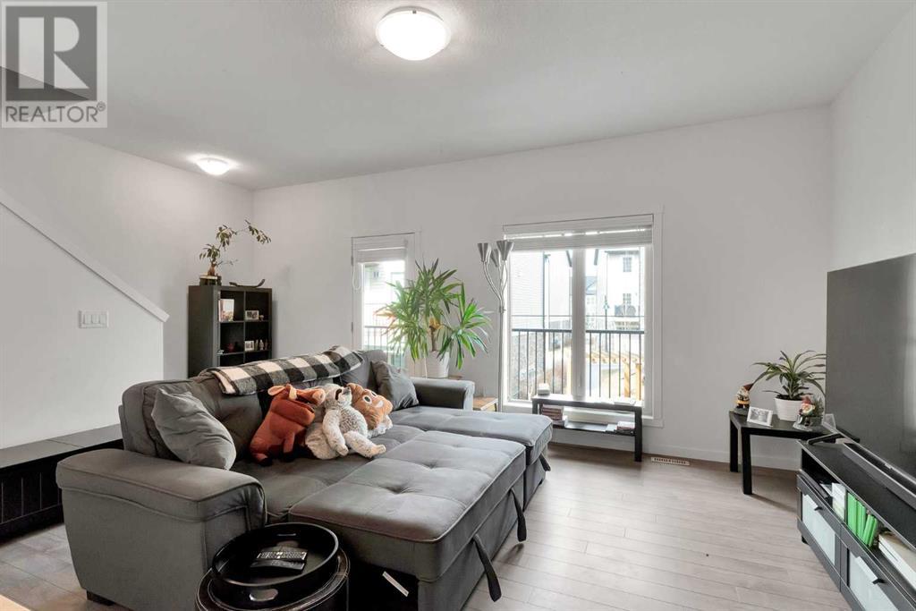131 Legacy Point Se, Calgary, Alberta  T2X 3Z3 - Photo 10 - A2203460