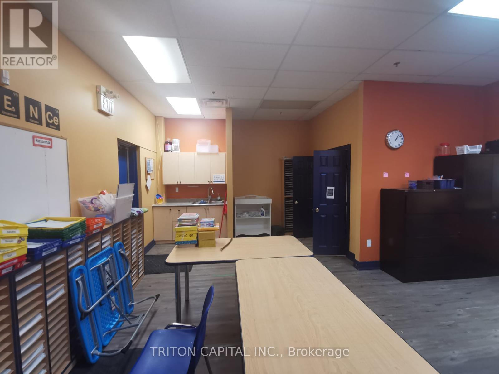 A5 - 9600 Islington Avenue, Vaughan, Ontario  L4H 0A3 - Photo 9 - N12172228