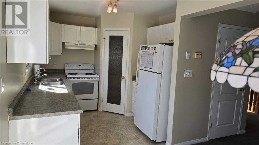 41 Wellington, Cambridge, Ontario  N1R 3Y6 - Photo 15 - 40708312