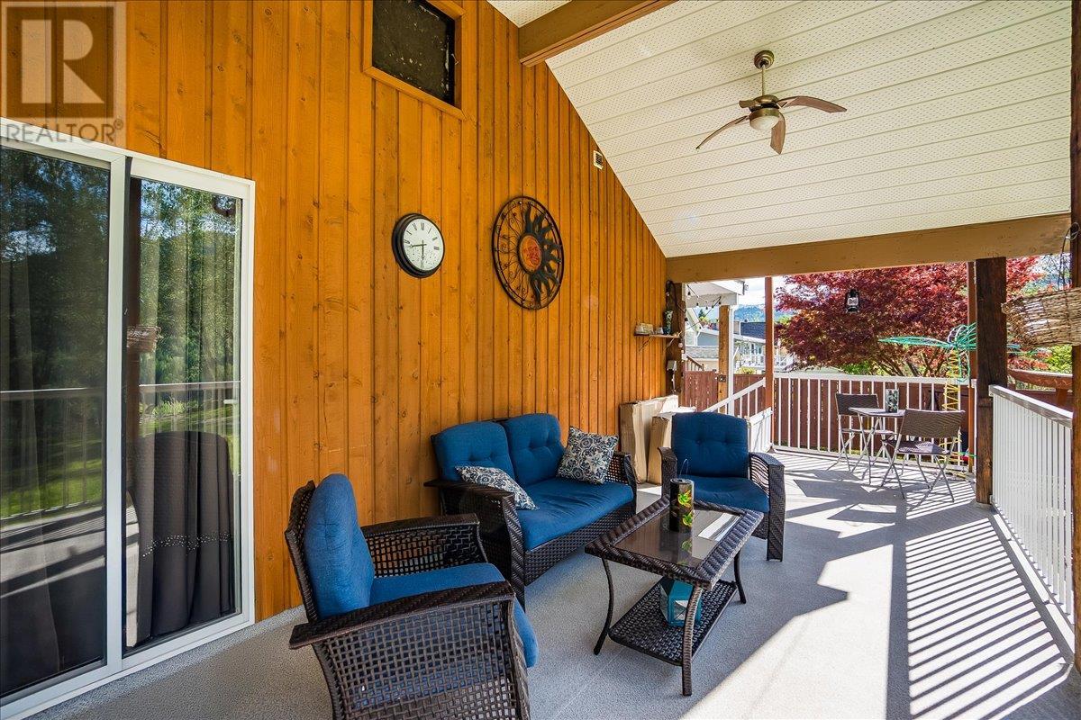 Property at 705 8TH Avenue image 5