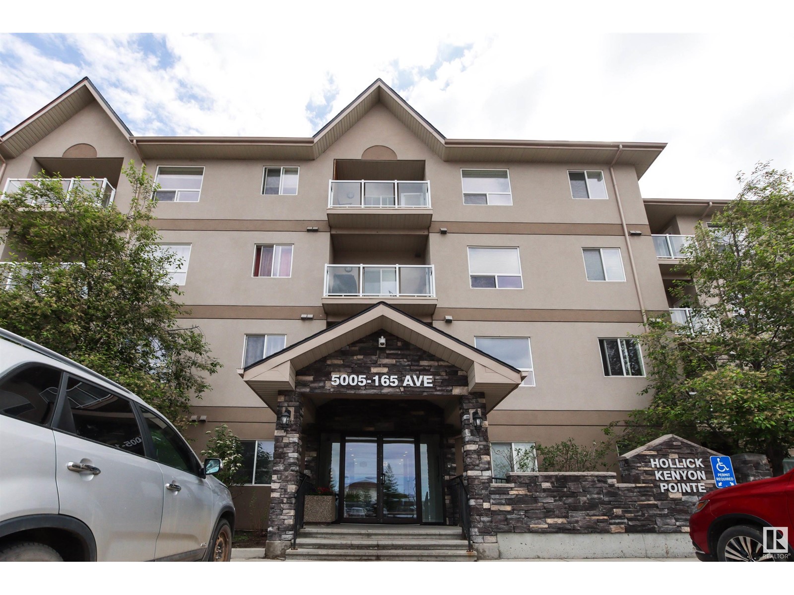 #217 5005 165 Av Nw, Edmonton, Alberta  T5Y 0L8 - Photo 2 - E4438479