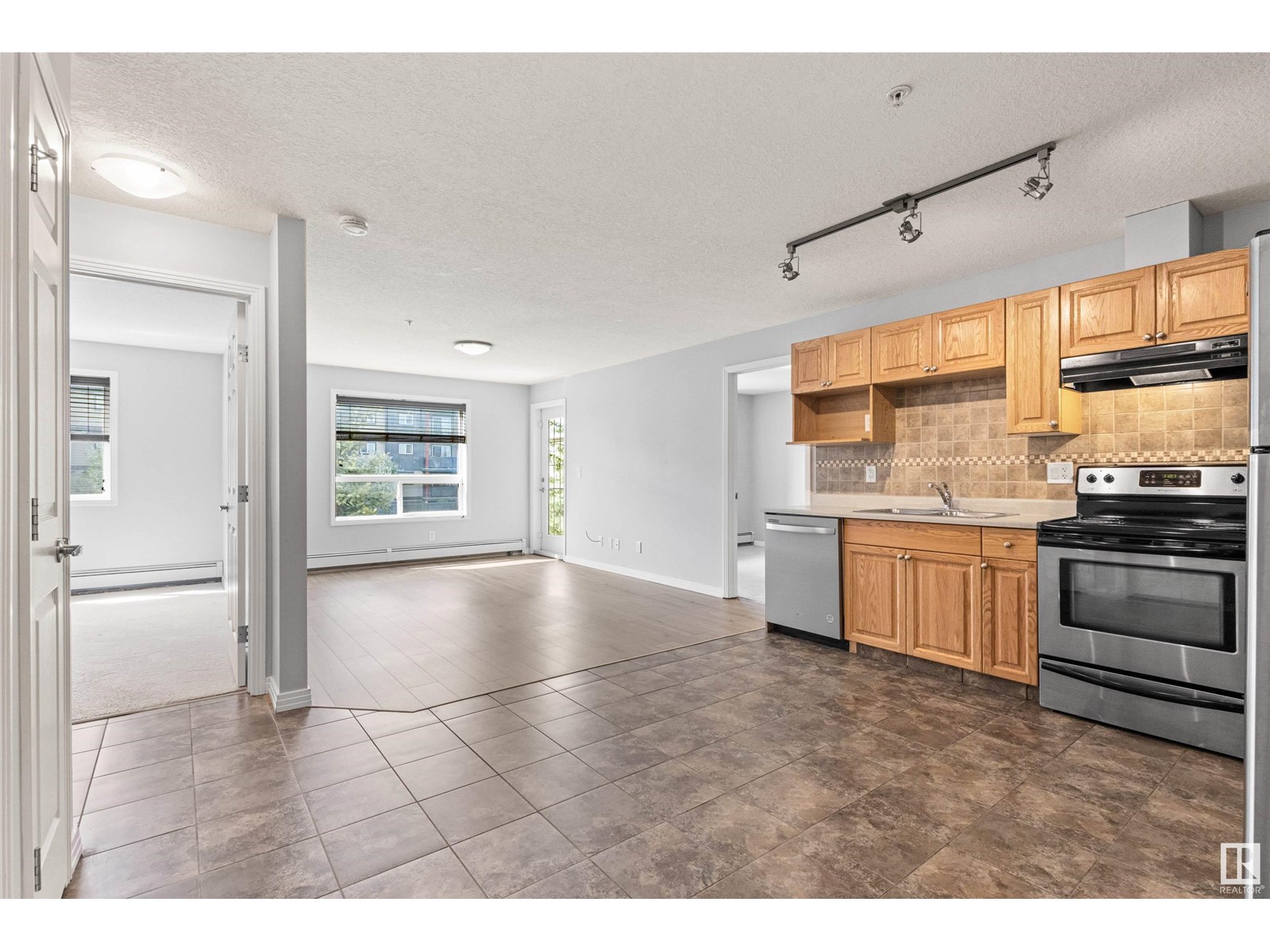 #217 5005 165 Av Nw, Edmonton, Alberta  T5Y 0L8 - Photo 8 - E4438479
