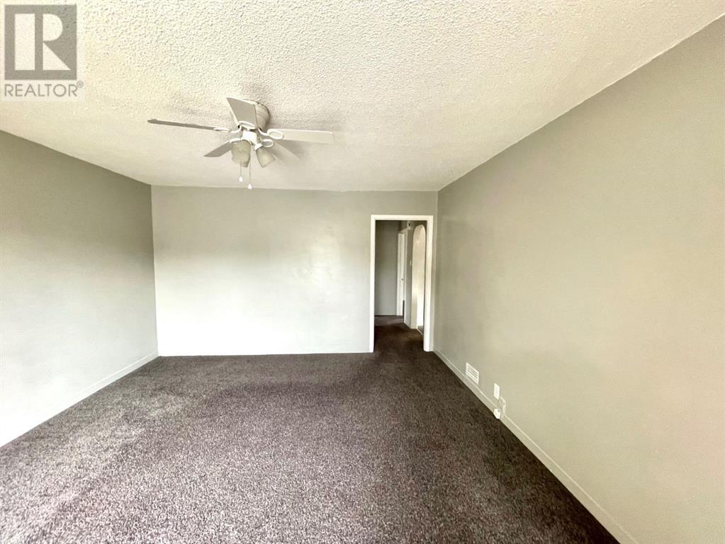 Property at 1407 6A Avenue N image 5