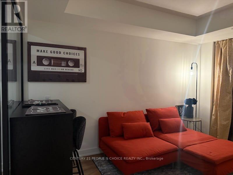 201 - 5 Lakeview Avenue, Toronto, Ontario  M6J 0H3 - Photo 12 - C12157487
