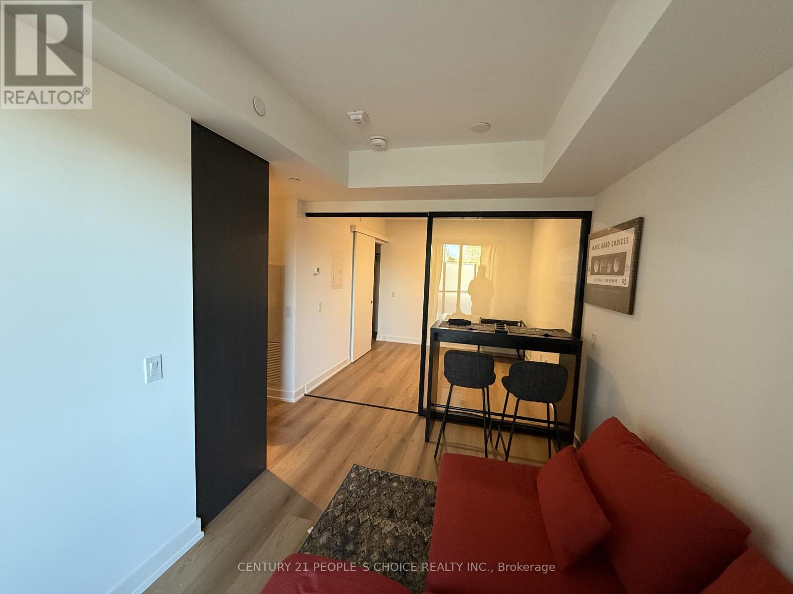 201 - 5 Lakeview Avenue, Toronto, Ontario  M6J 0H3 - Photo 10 - C12157487