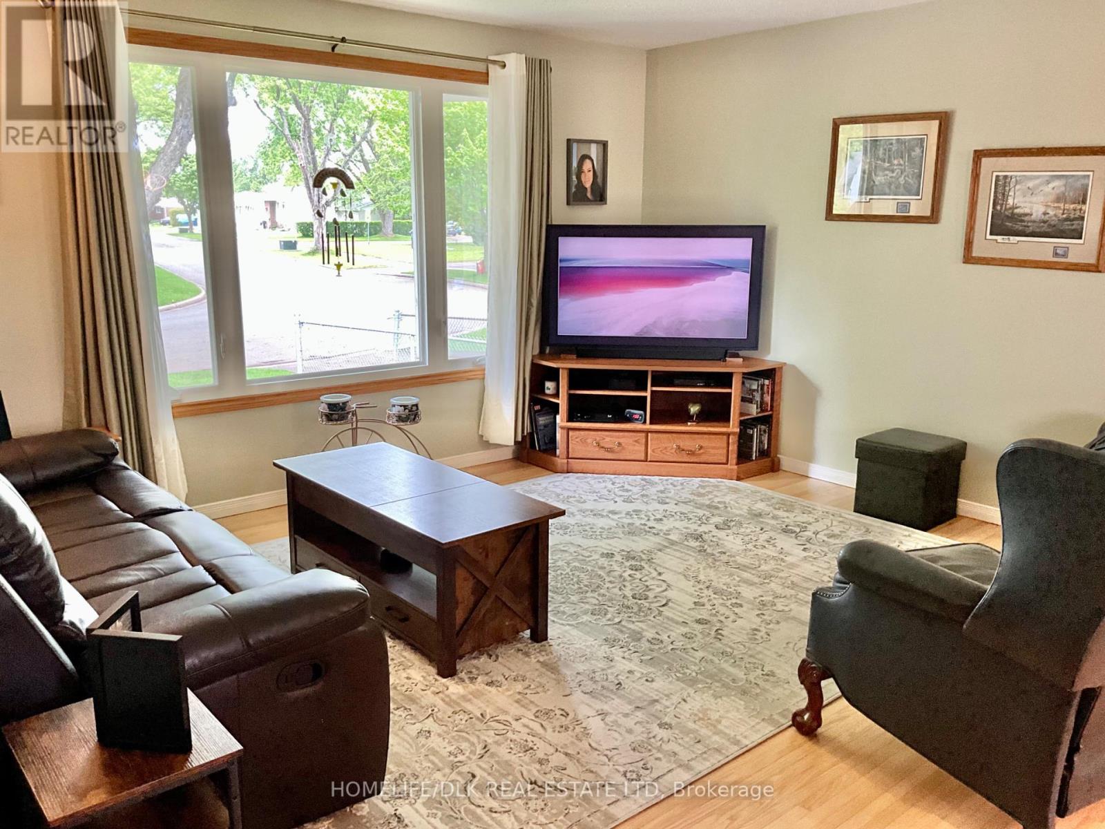 1327 Borden Crescent, Brockville, Ontario  K6V 5X6 - Photo 11 - X12172246