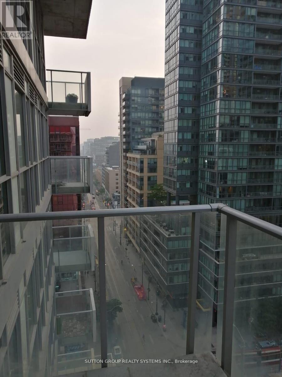 1408 - 375 King Street W, Toronto, Ontario  M5V 1K1 - Photo 11 - C12172247