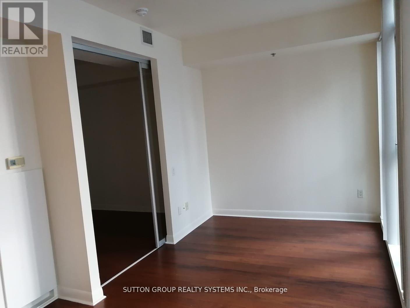 1408 - 375 King Street W, Toronto, Ontario  M5V 1K1 - Photo 12 - C12172247