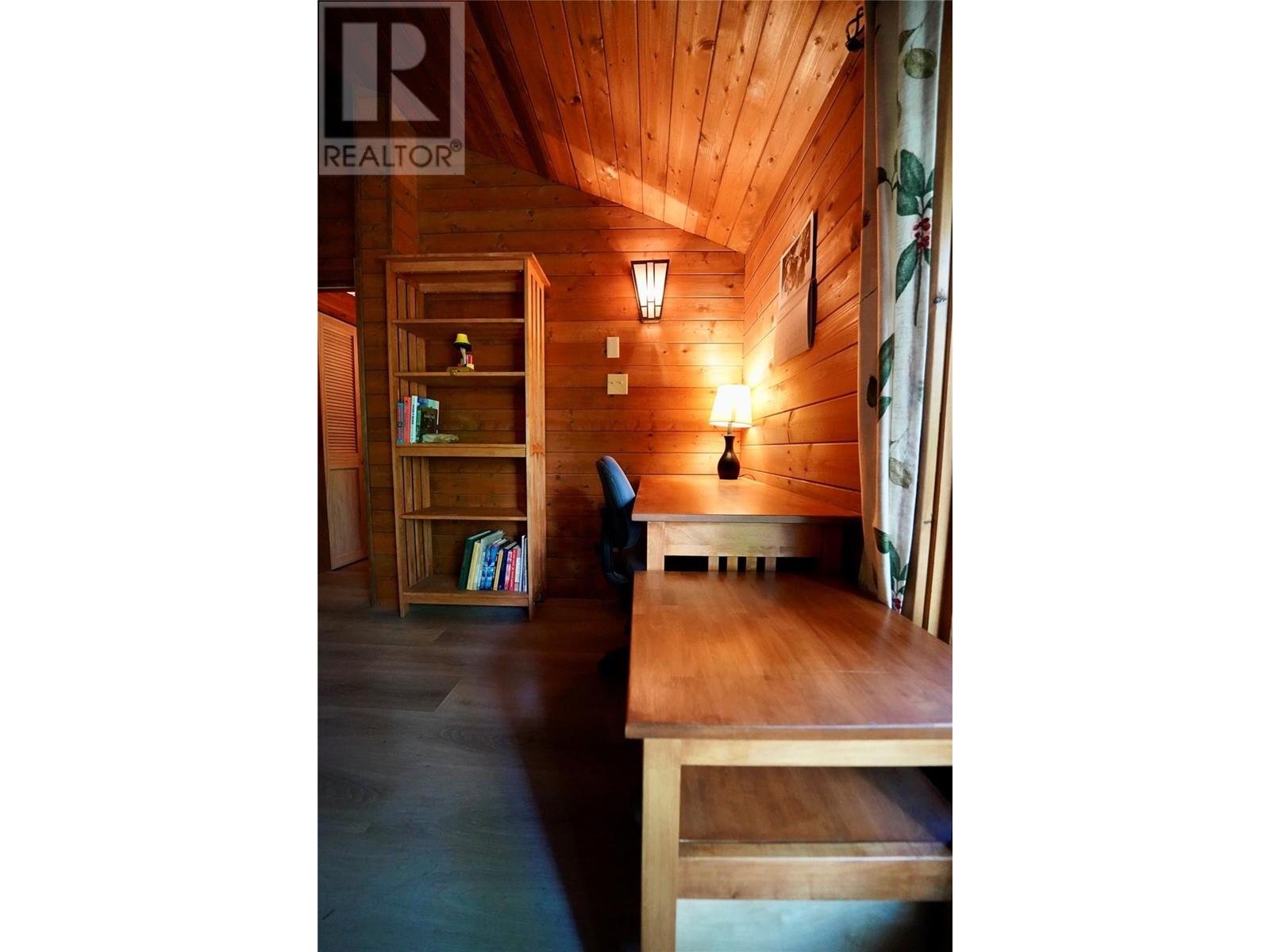 Property at 6552 Littlewood Road image 2