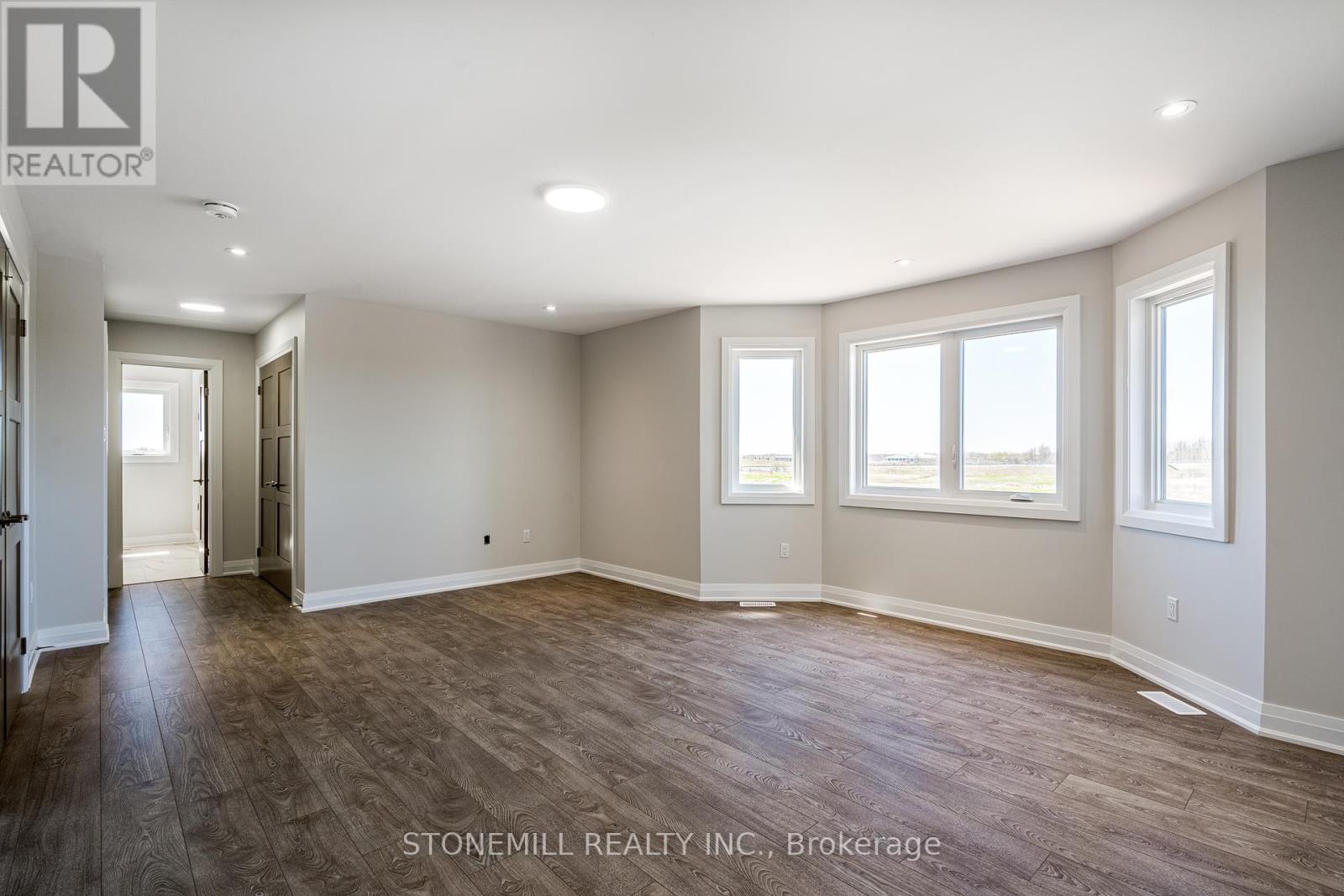 229 Midland Place, Welland, Ontario  L3B 0H4 - Photo 21 - X12172241