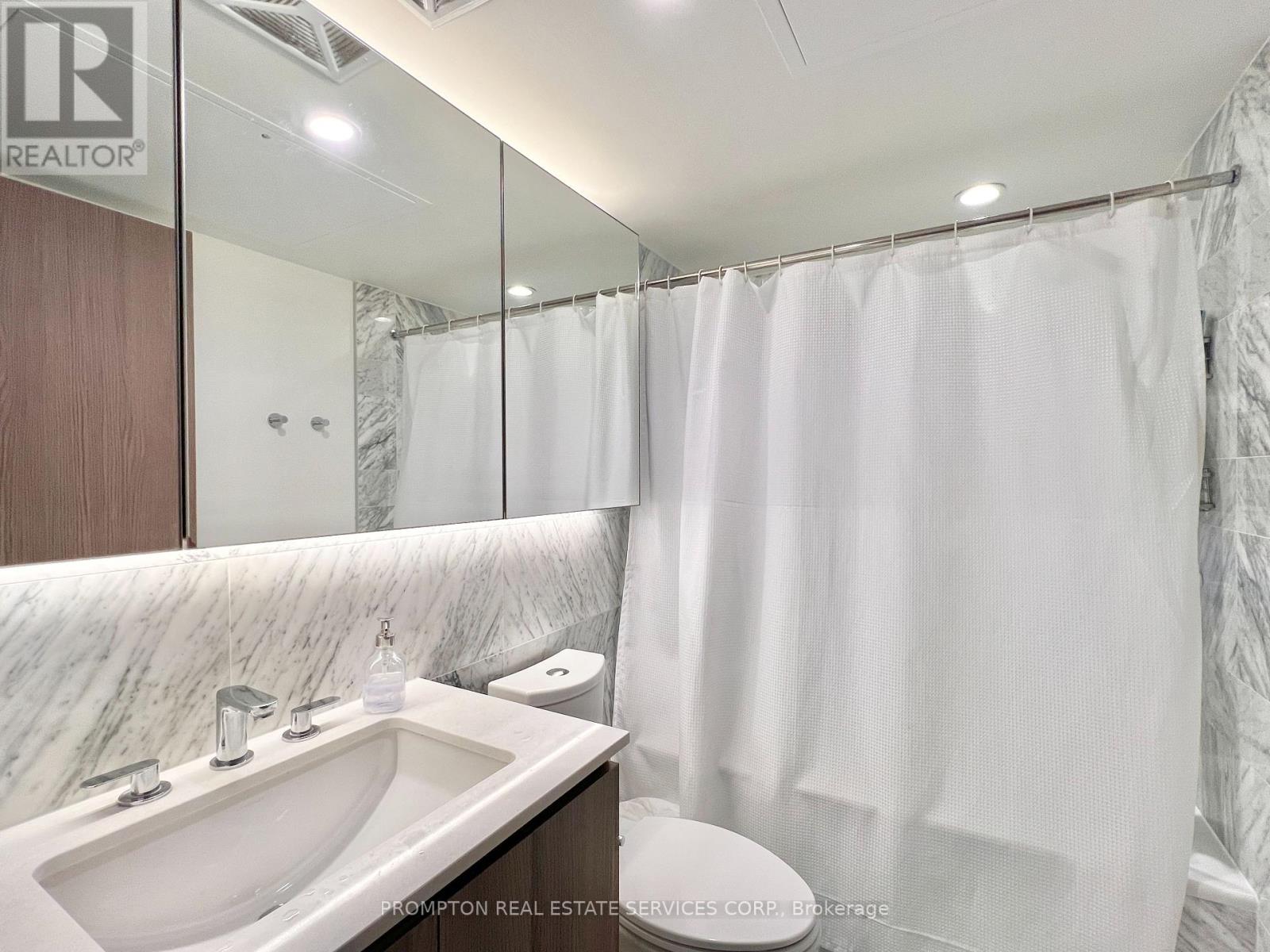 811 - 17 Bathurst Street, Toronto, Ontario  M5V 0N1 - Photo 17 - C12078888