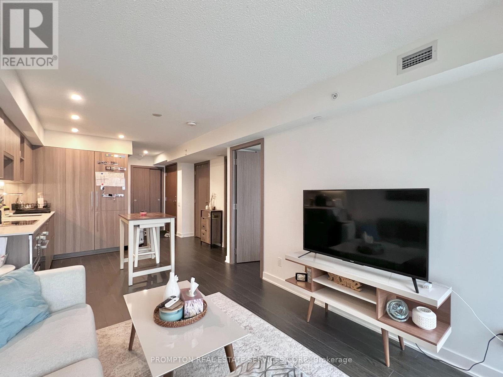 811 - 17 Bathurst Street, Toronto, Ontario  M5V 0N1 - Photo 9 - C12078888