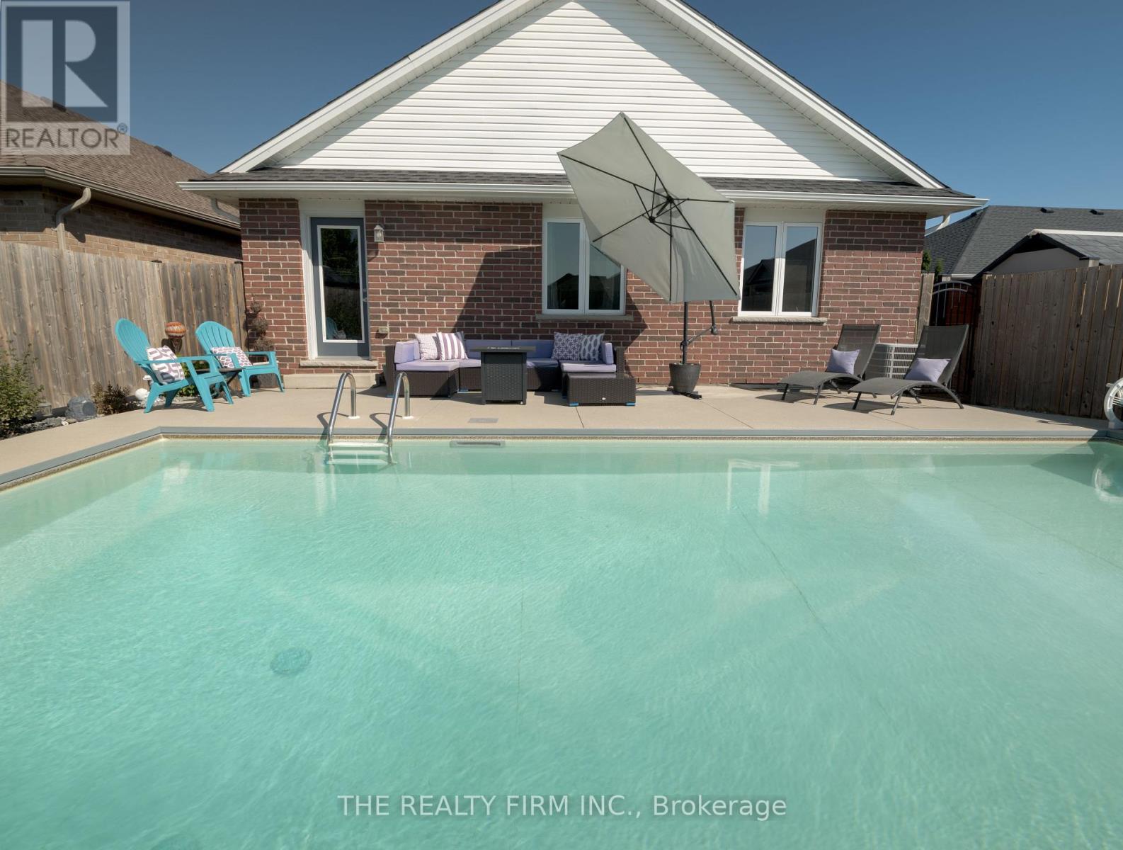 Photo 38 of 45 for 120 Peach Tree Boulevard